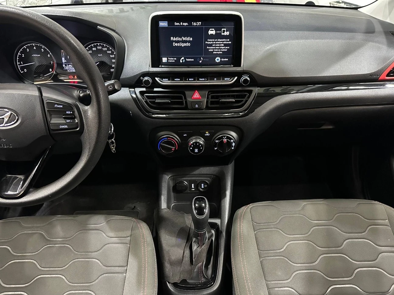 HYUNDAI HB20X