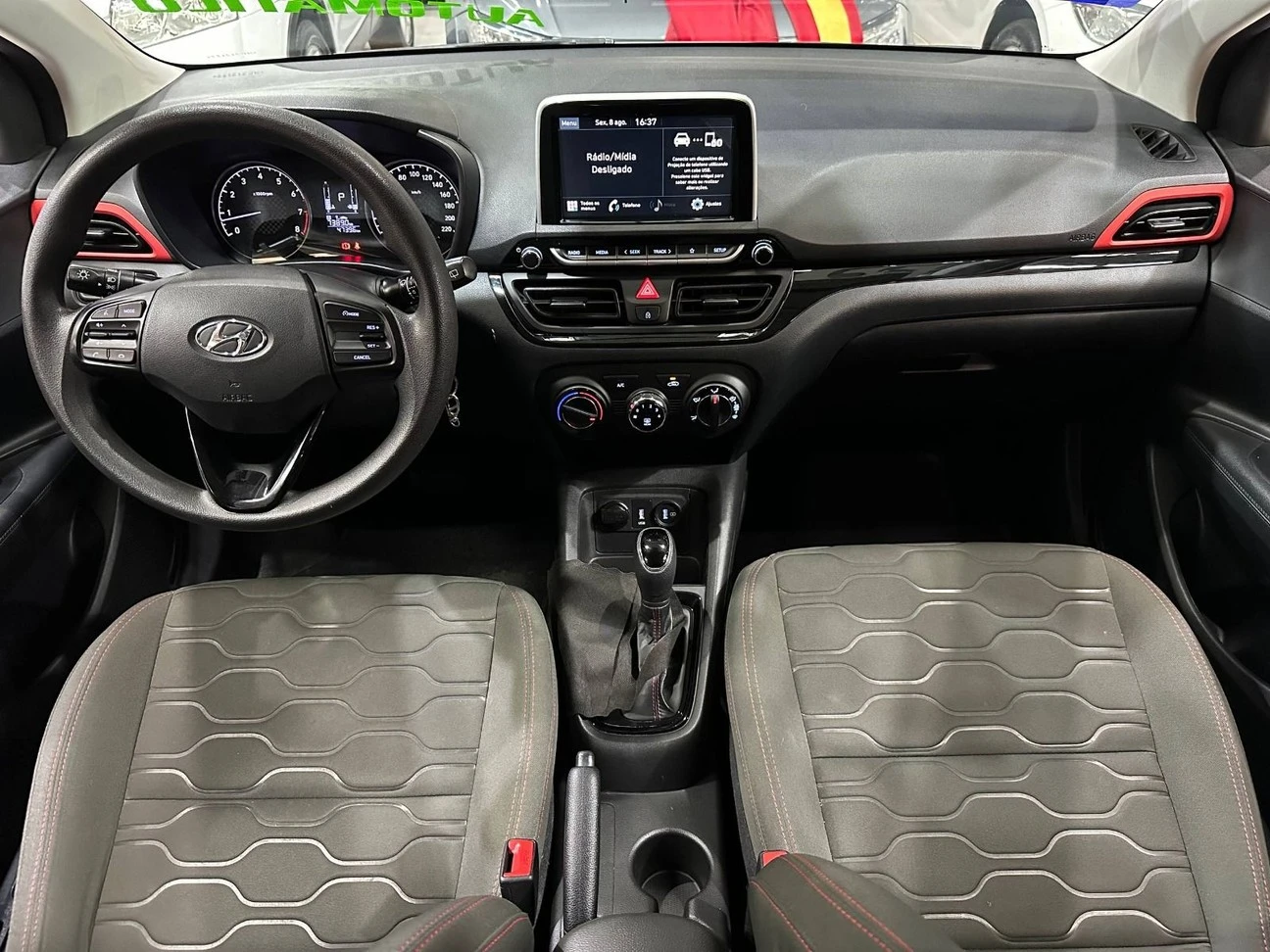 HYUNDAI HB20X