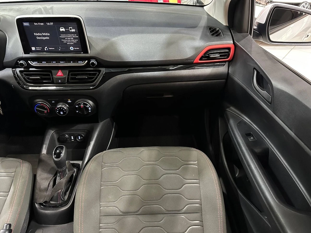 HYUNDAI HB20X