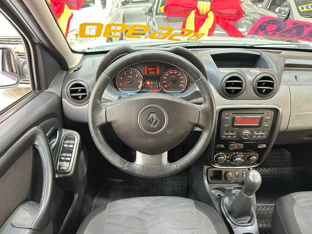 RENAULT DUSTER