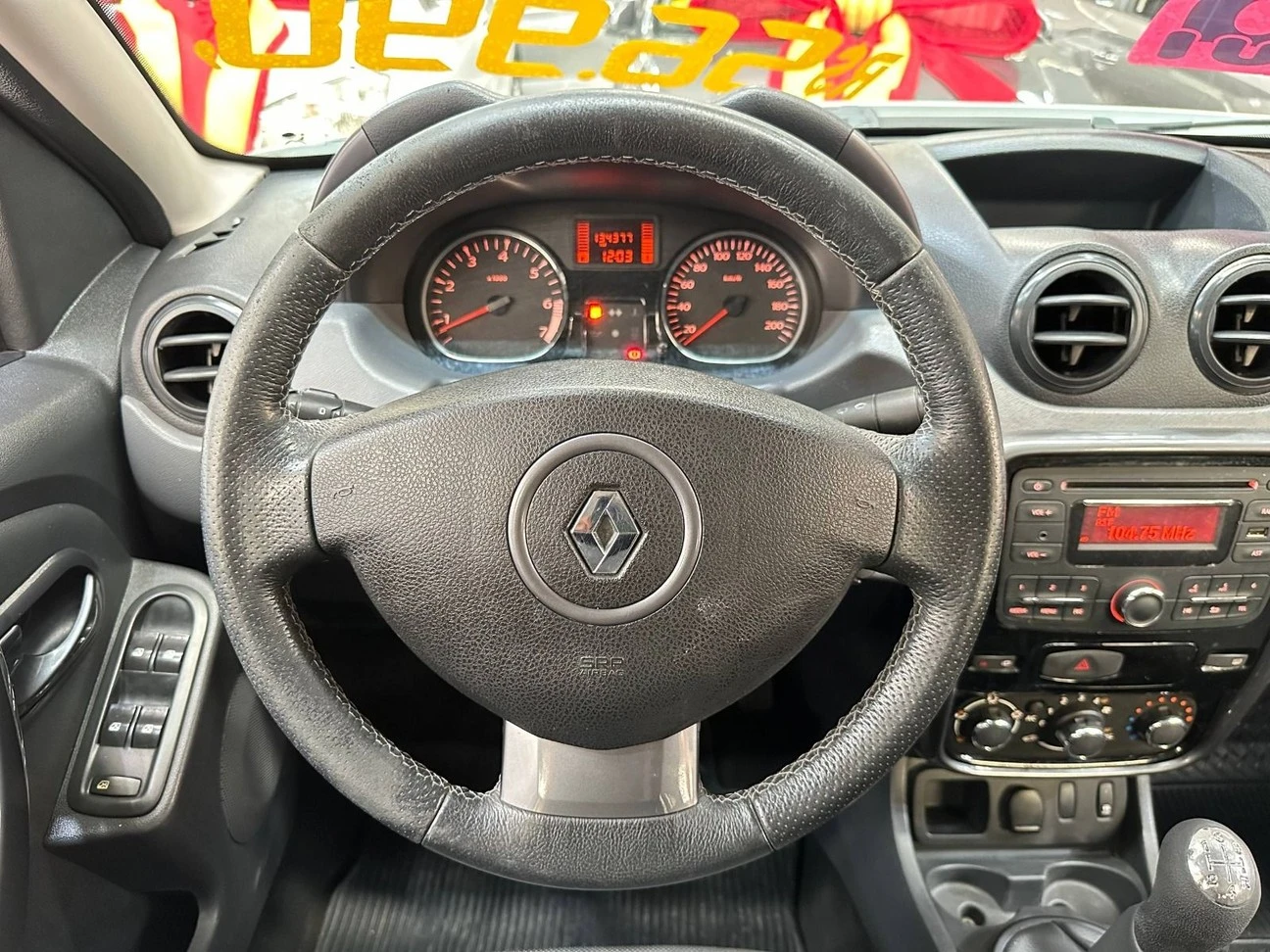 RENAULT DUSTER