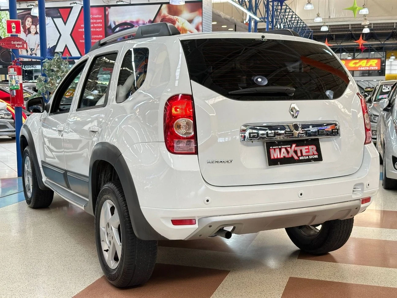RENAULT DUSTER