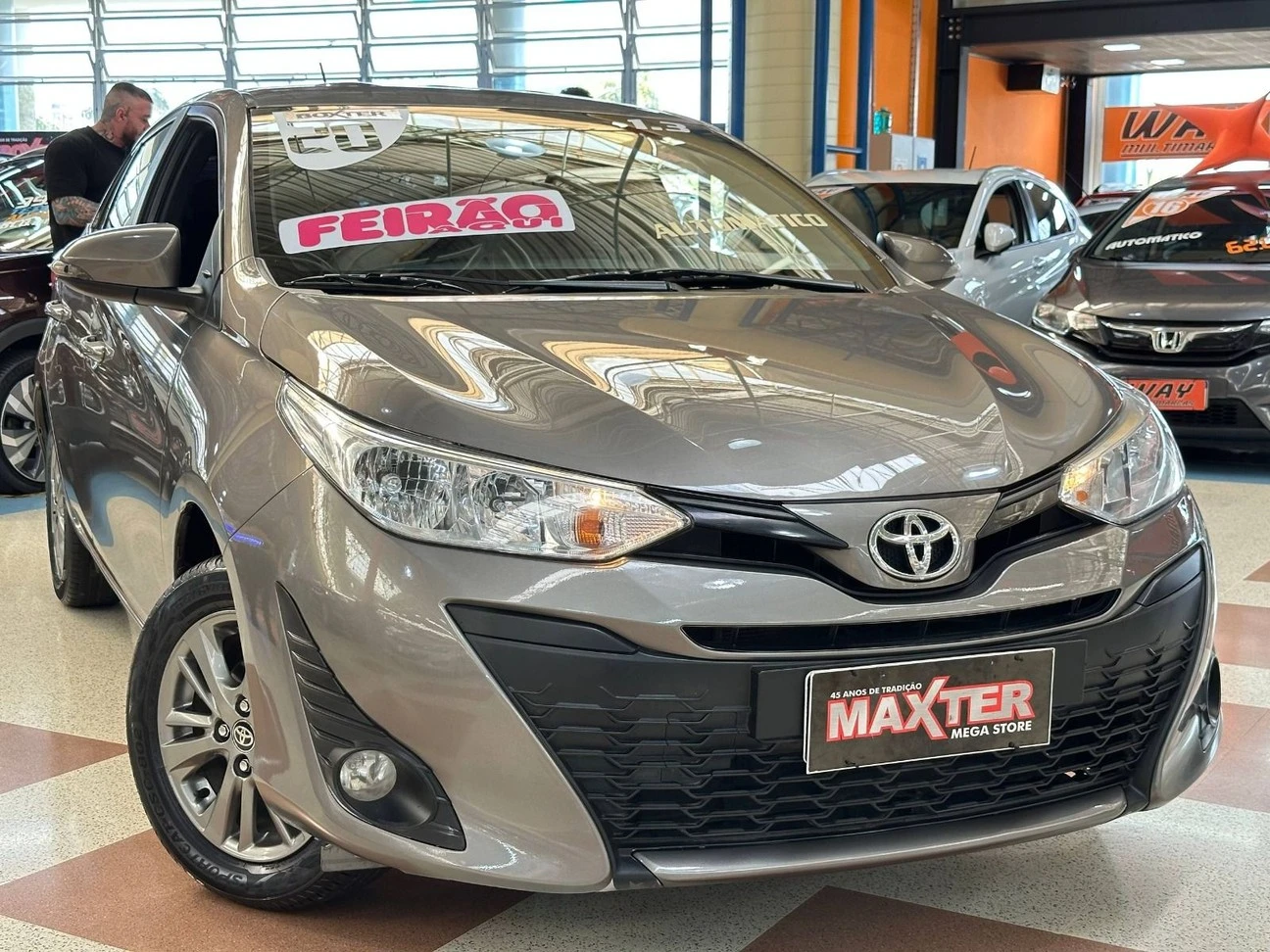TOYOTA YARIS