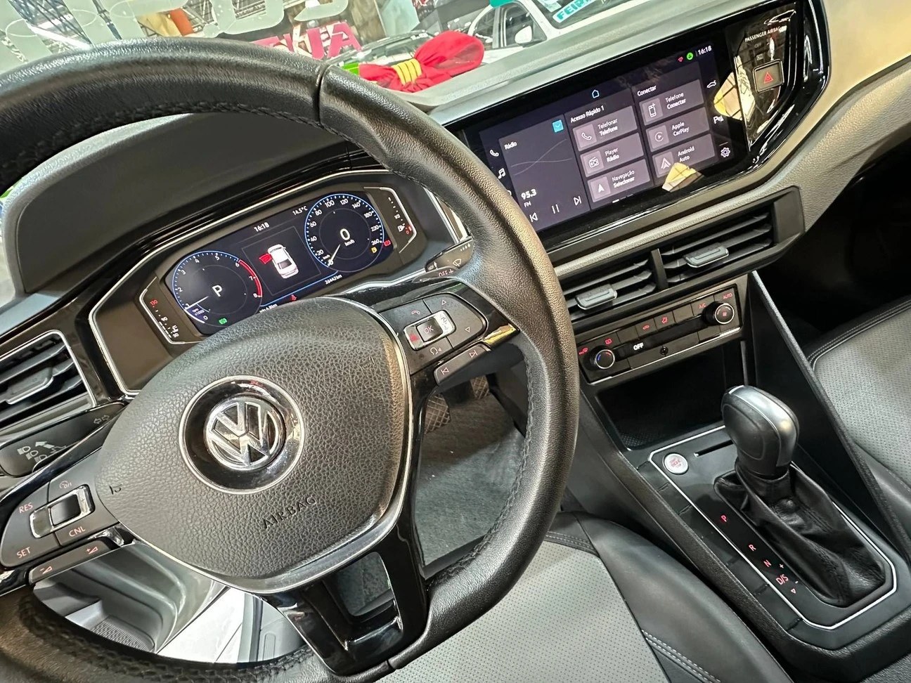 VOLKSWAGEN VIRTUS