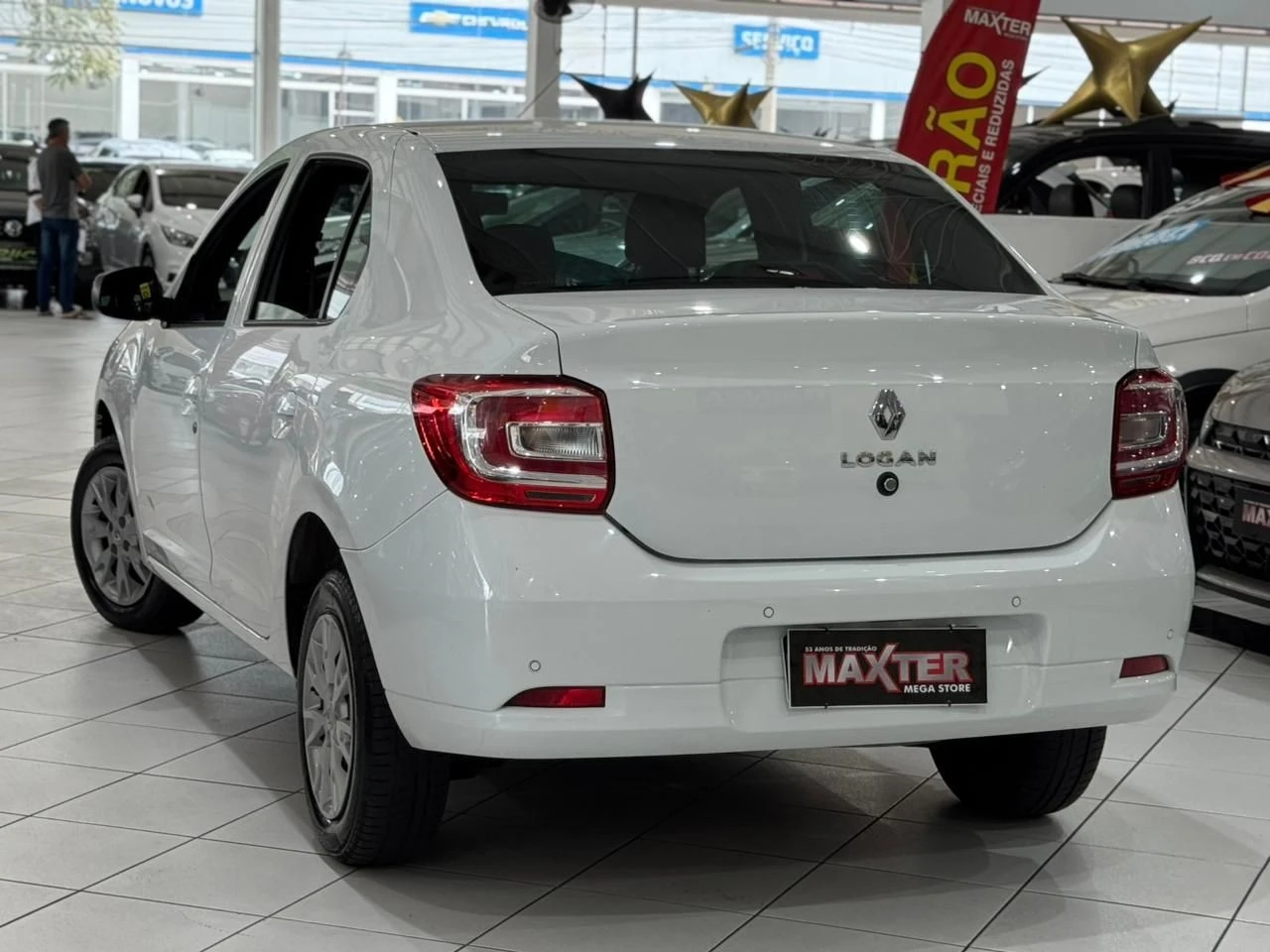 RENAULT LOGAN