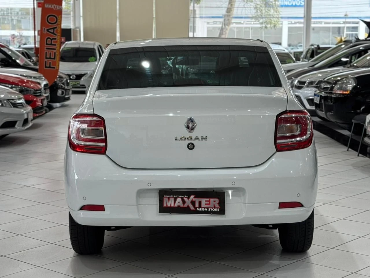 RENAULT LOGAN