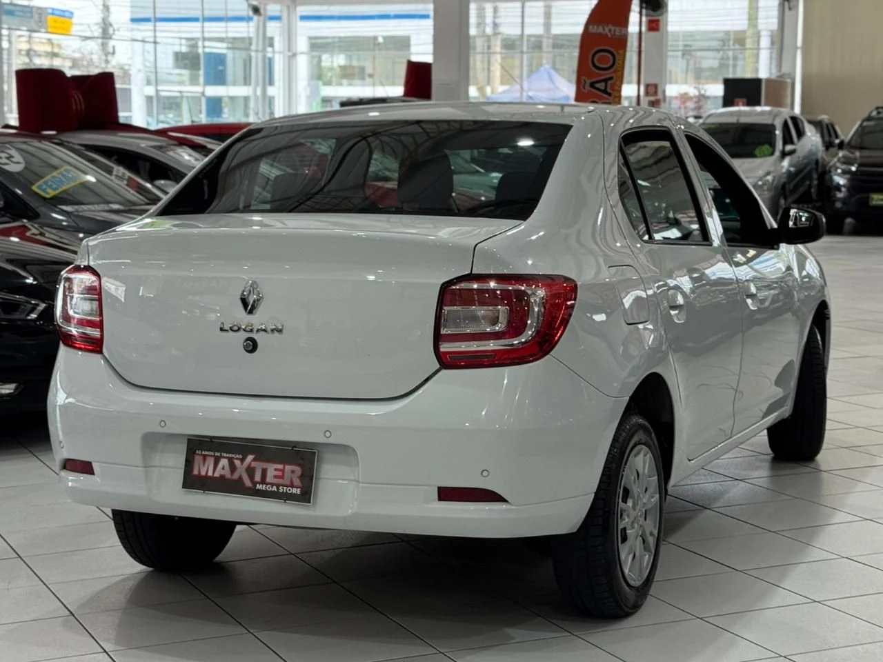 RENAULT LOGAN
