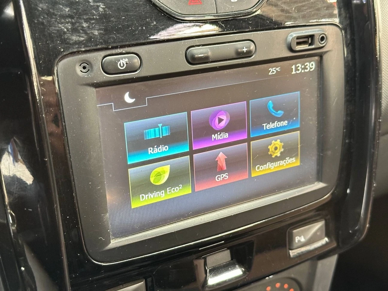 RENAULT DUSTER