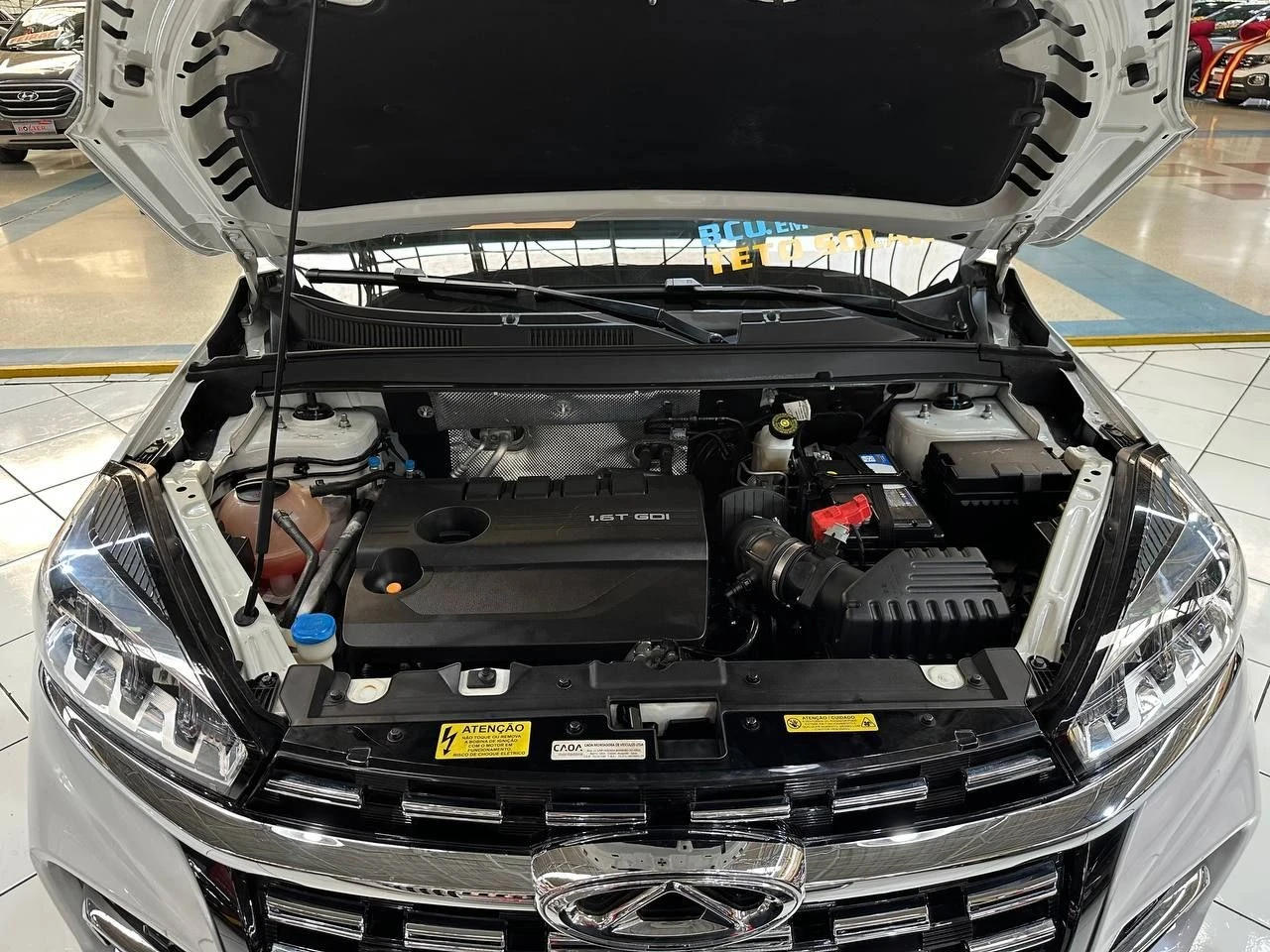CHERY TIGGO 8
