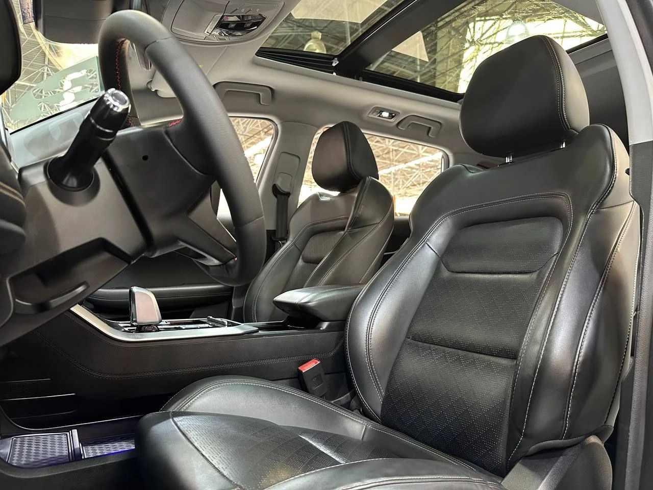 CHERY TIGGO 8