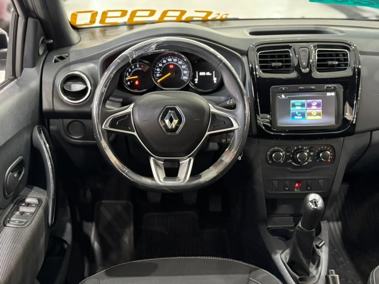 RENAULT LOGAN