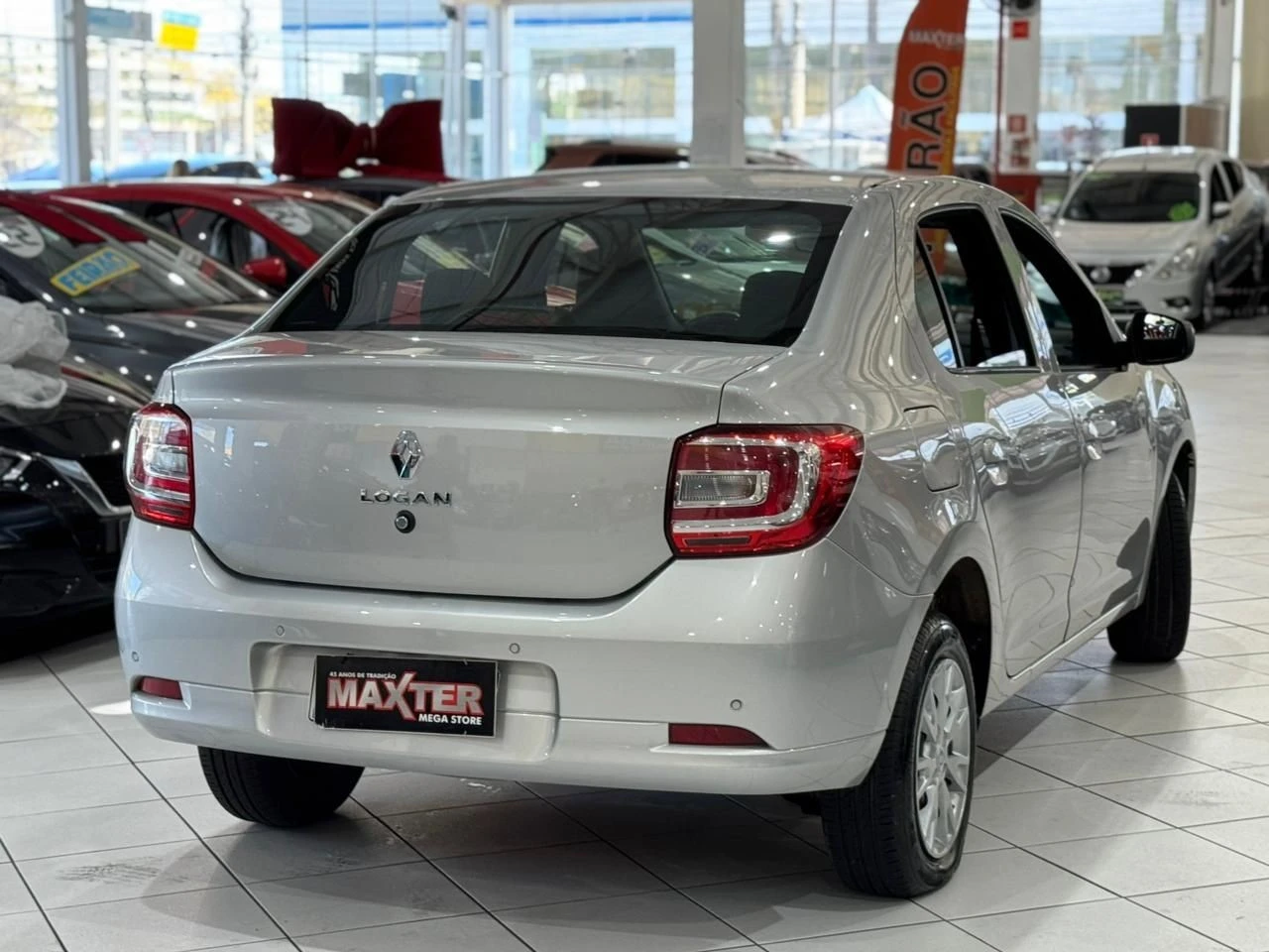 RENAULT LOGAN