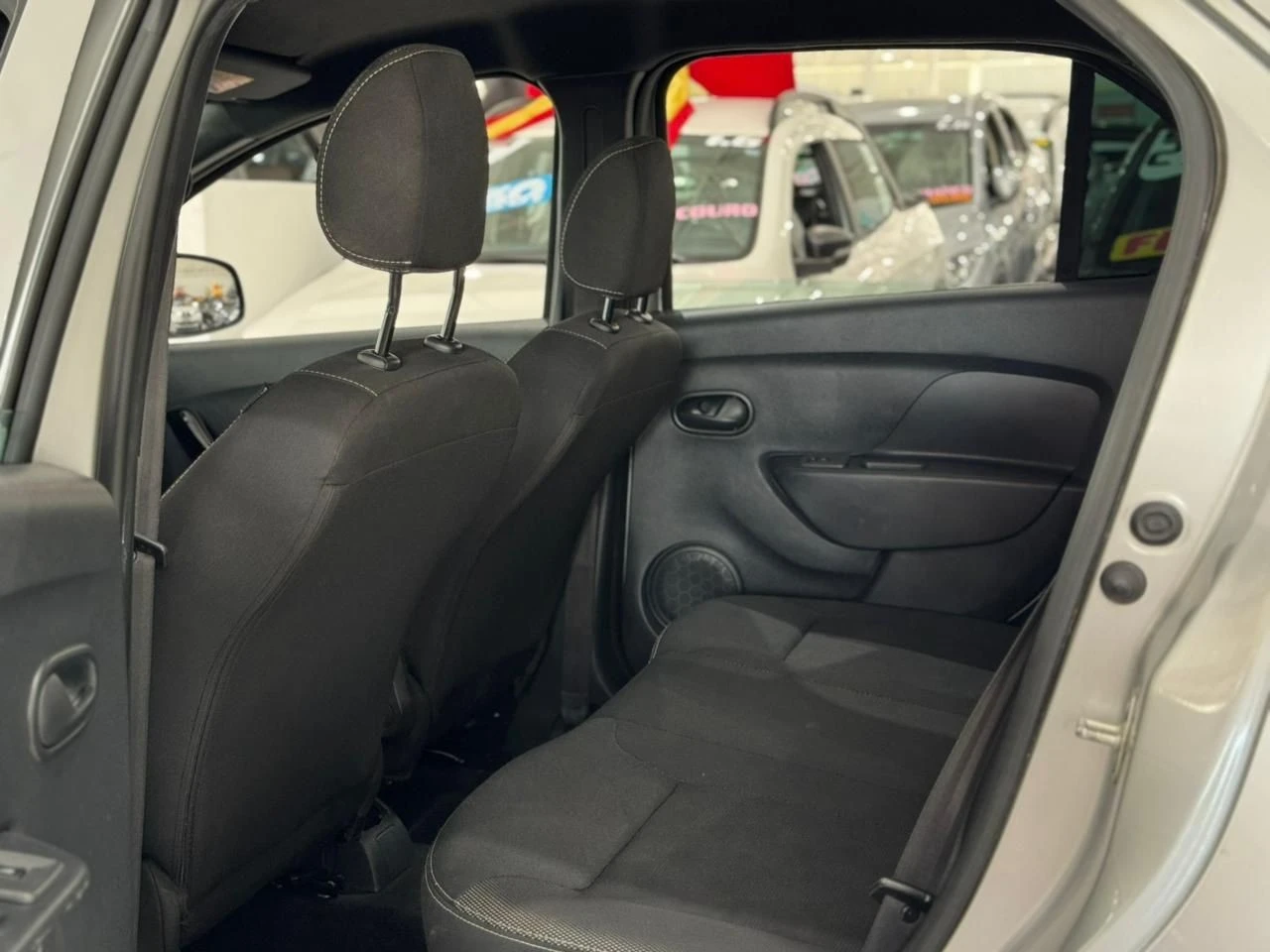 RENAULT LOGAN