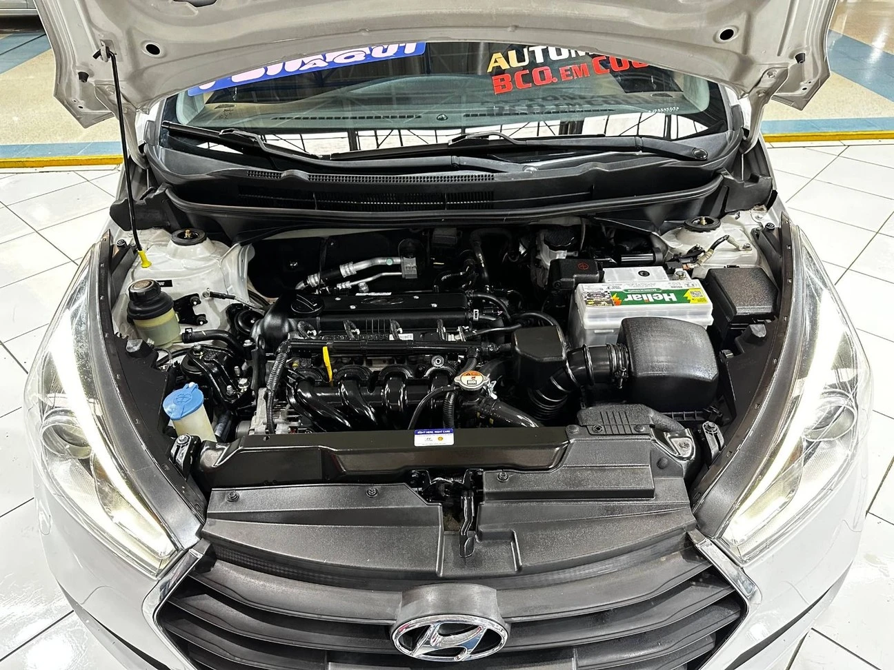 HYUNDAI HB20