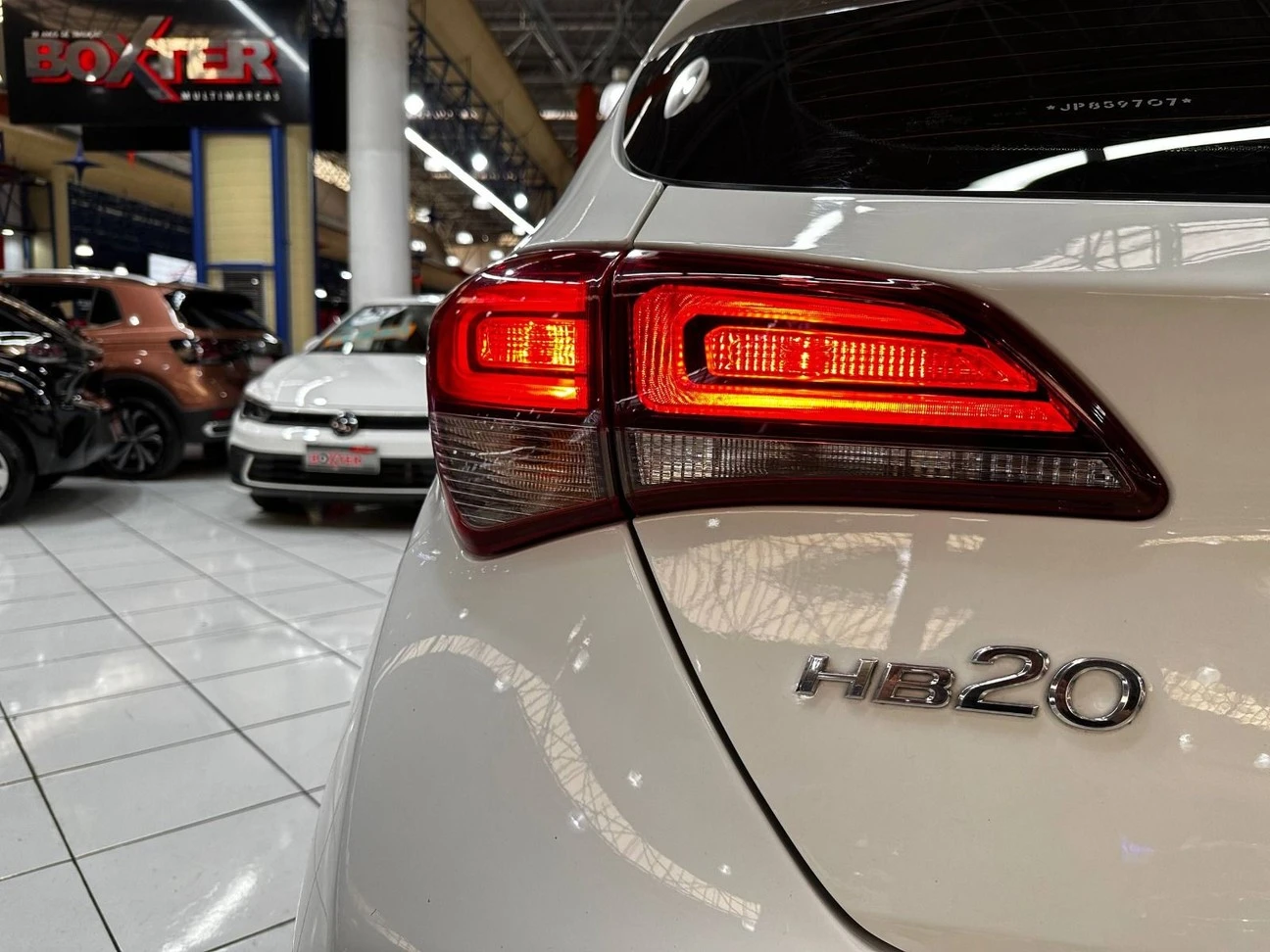 HYUNDAI HB20