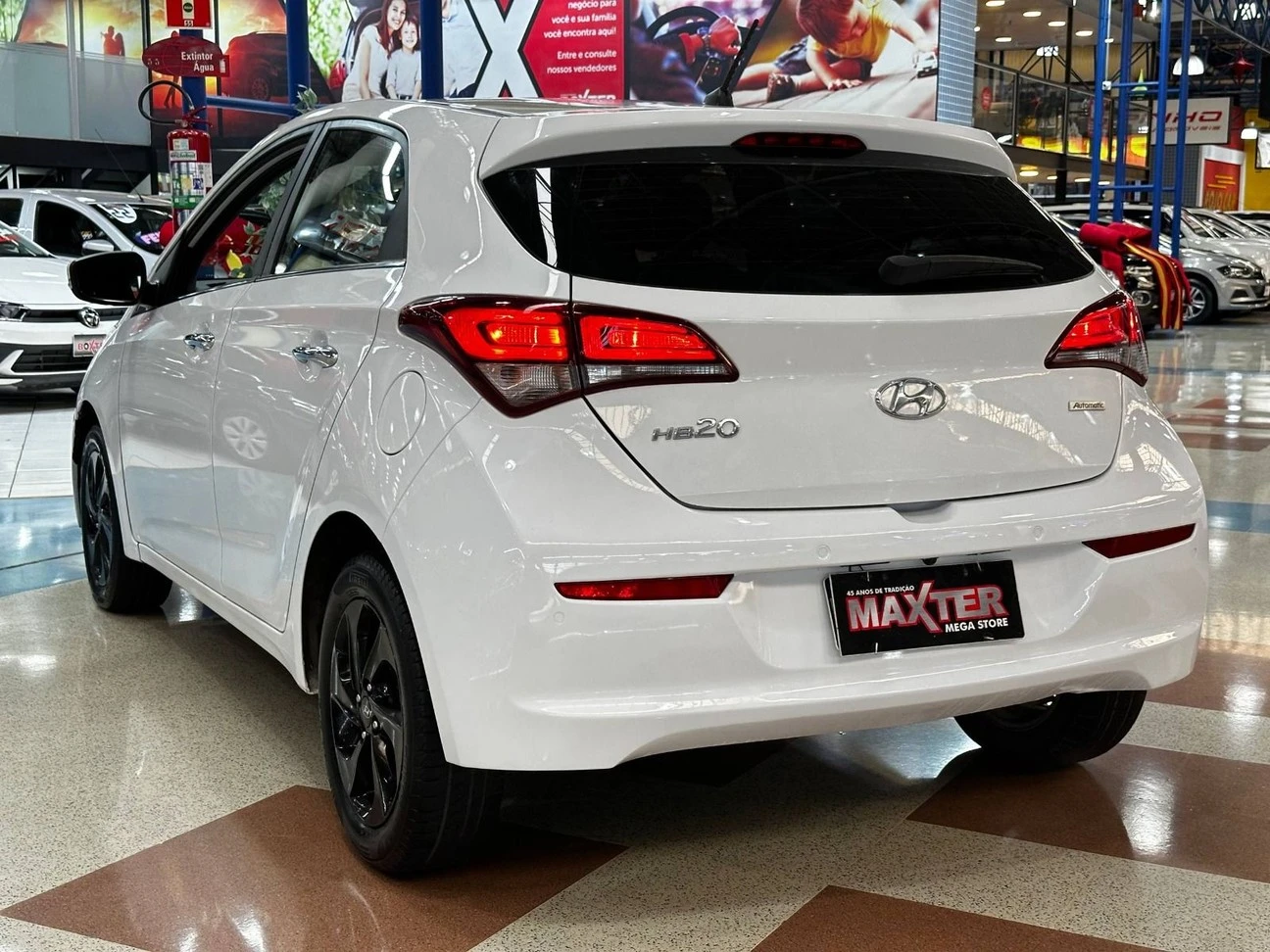 HYUNDAI HB20