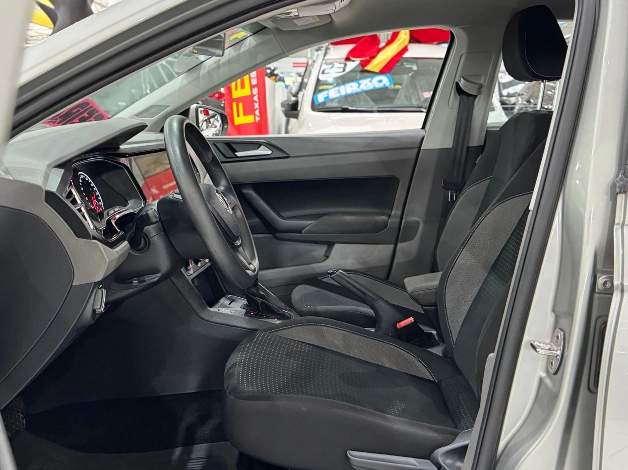 VOLKSWAGEN VIRTUS