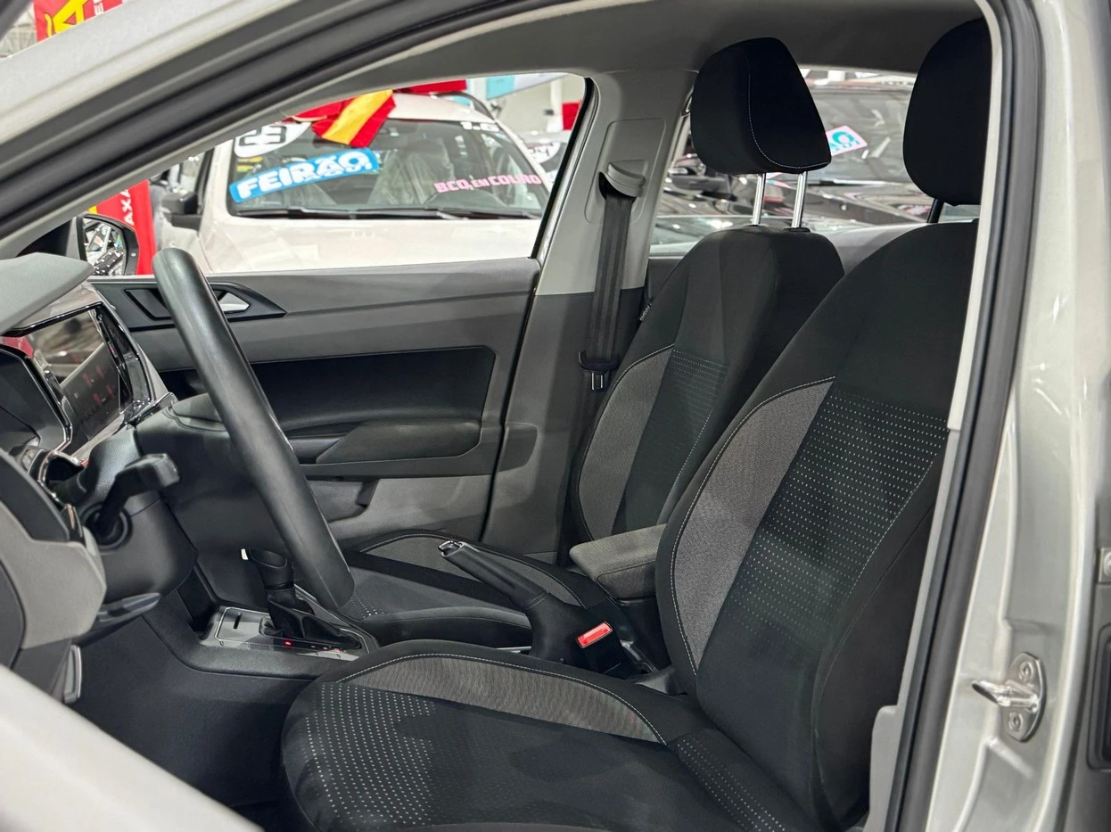 VOLKSWAGEN VIRTUS