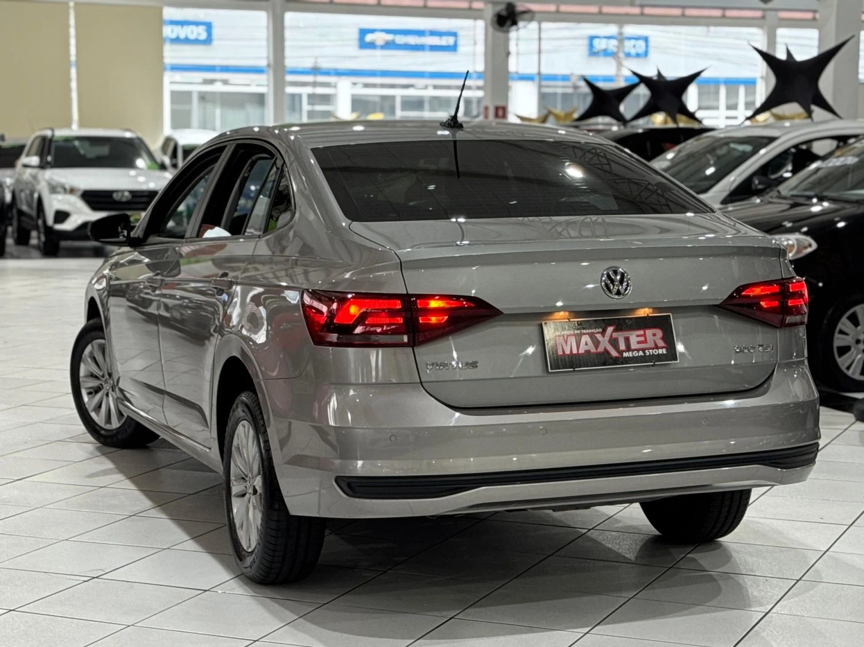 VOLKSWAGEN VIRTUS