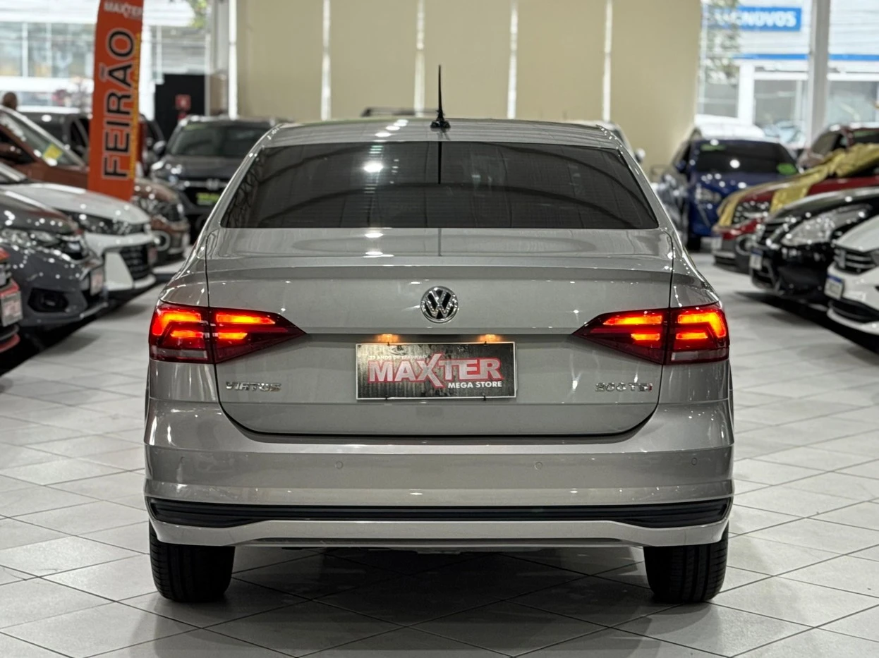 VOLKSWAGEN VIRTUS