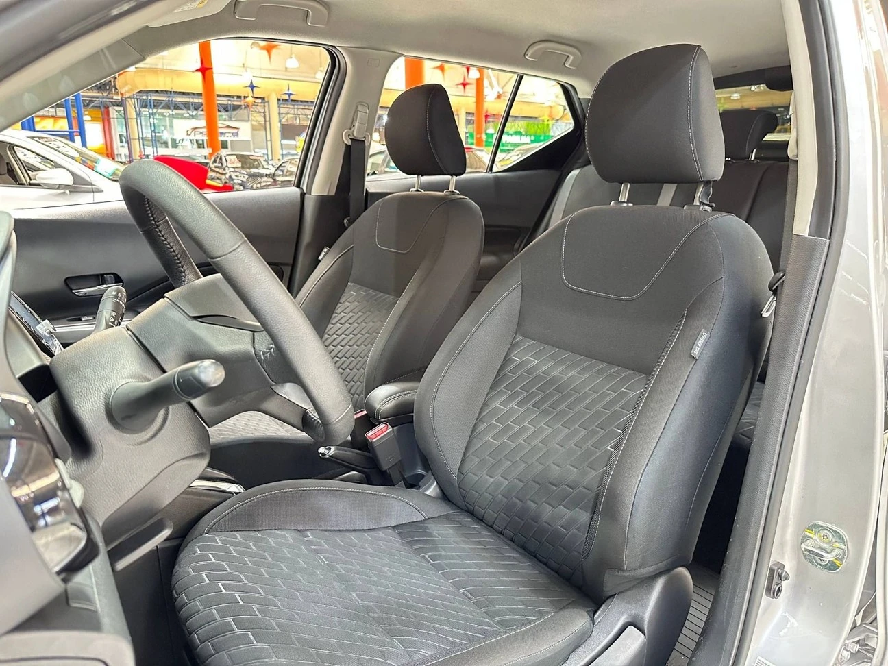 NISSAN KICKS