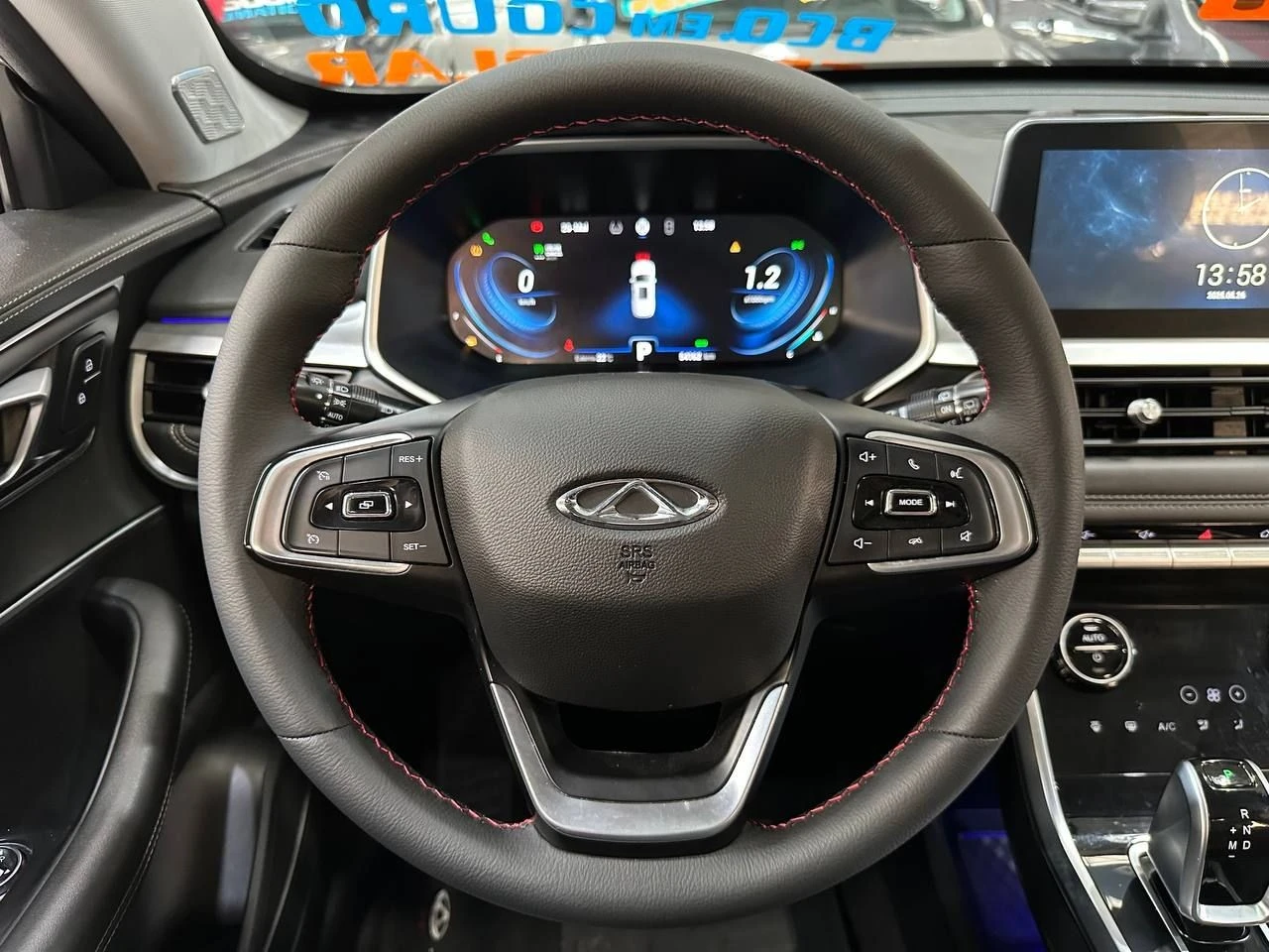 CHERY TIGGO 8