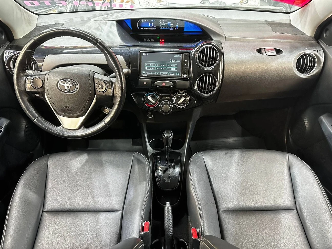 TOYOTA ETIOS