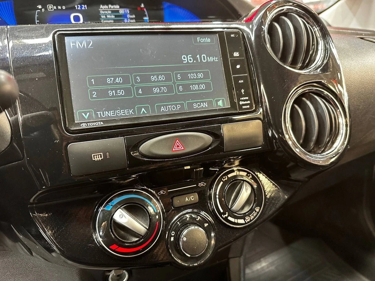 TOYOTA ETIOS
