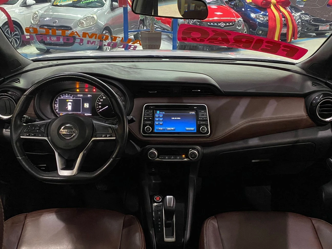 NISSAN KICKS