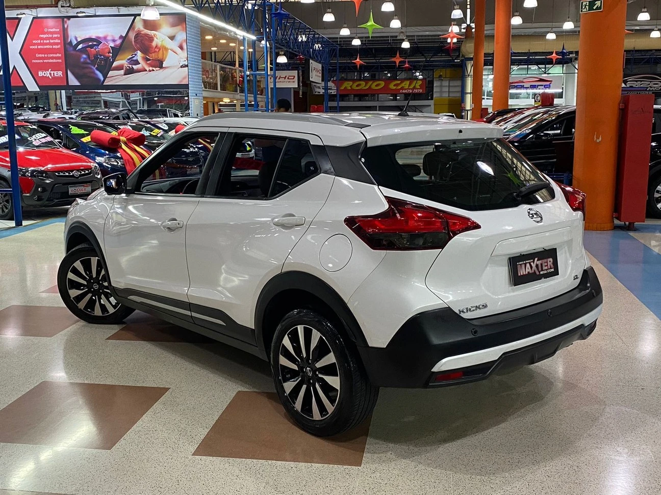 NISSAN KICKS