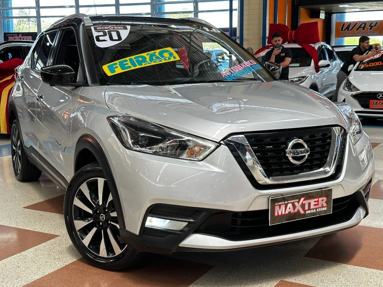 NISSAN KICKS