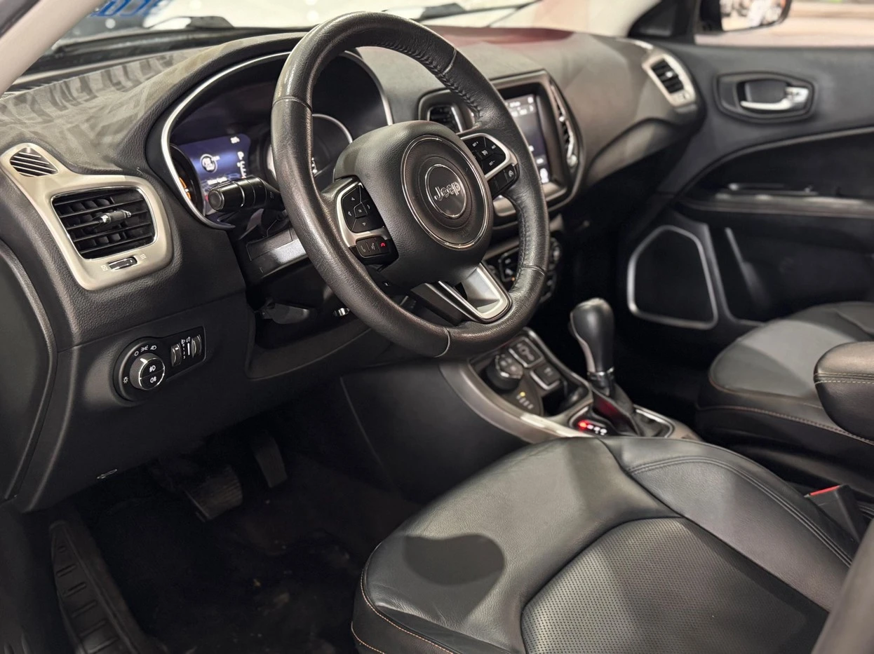 JEEP COMPASS