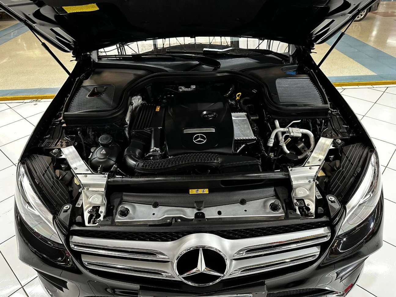 MERCEDES-BENZ GLC 250