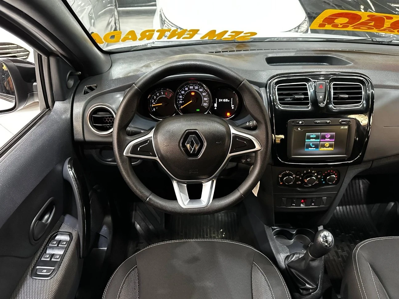 RENAULT LOGAN