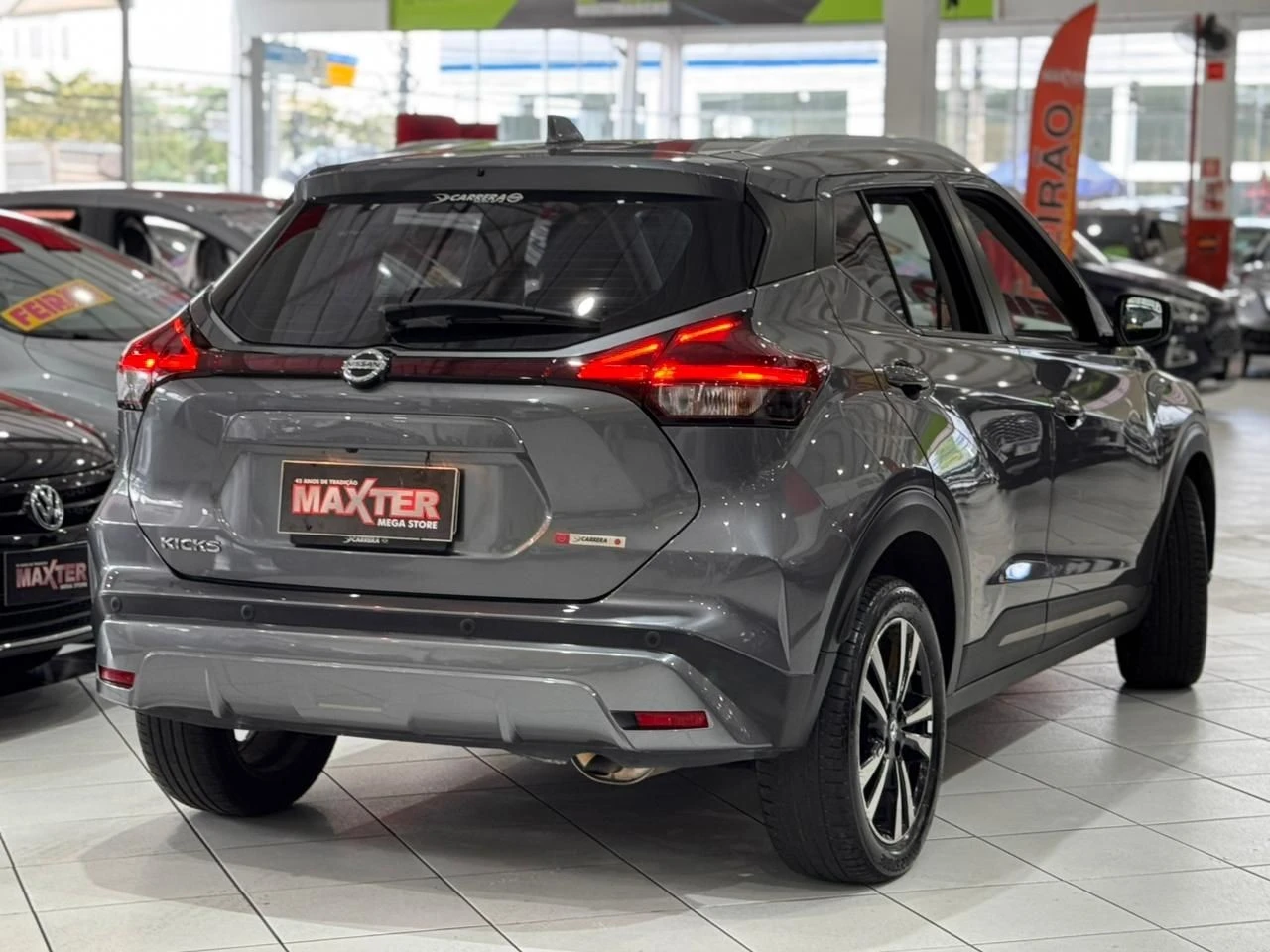 NISSAN KICKS