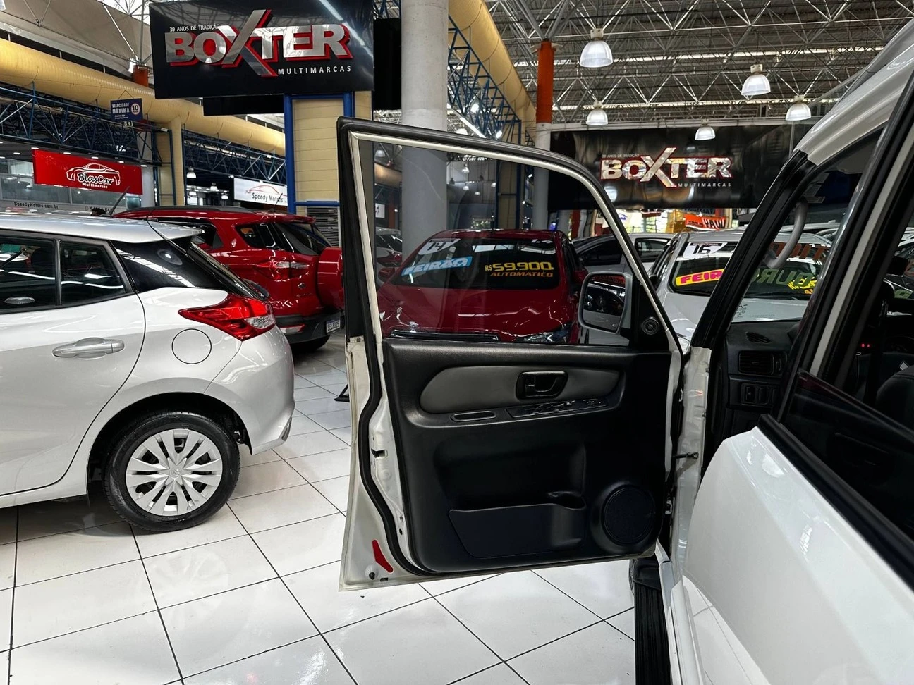 MITSUBISHI PAJERO TR4