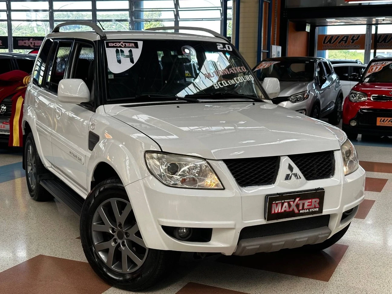 MITSUBISHI PAJERO TR4