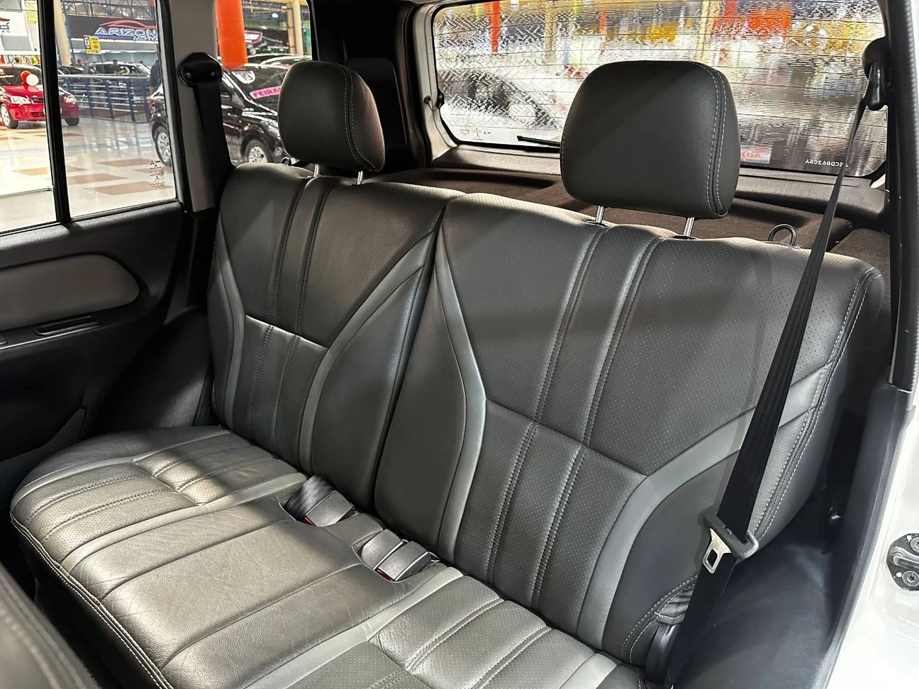 MITSUBISHI PAJERO TR4