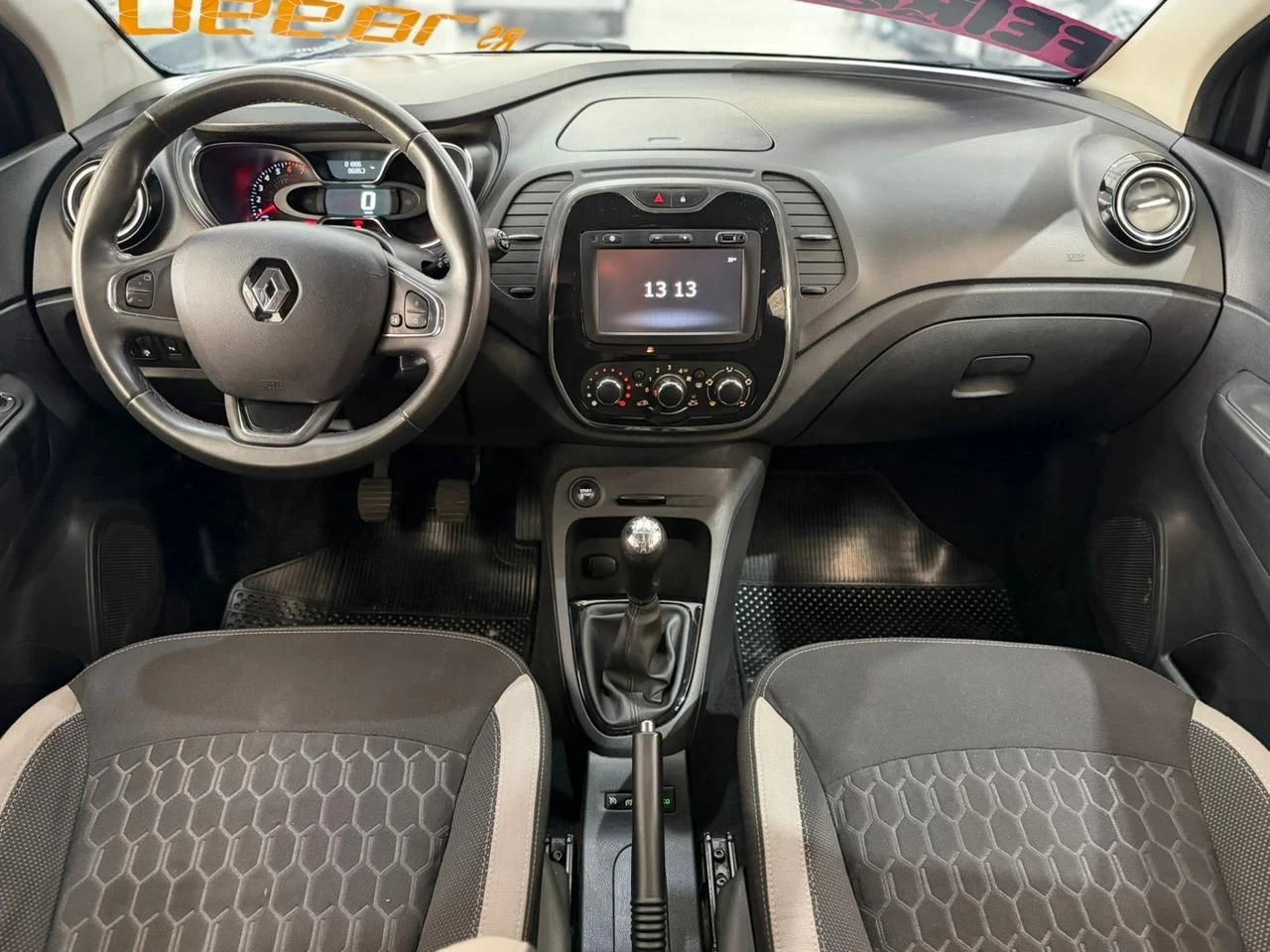 RENAULT CAPTUR
