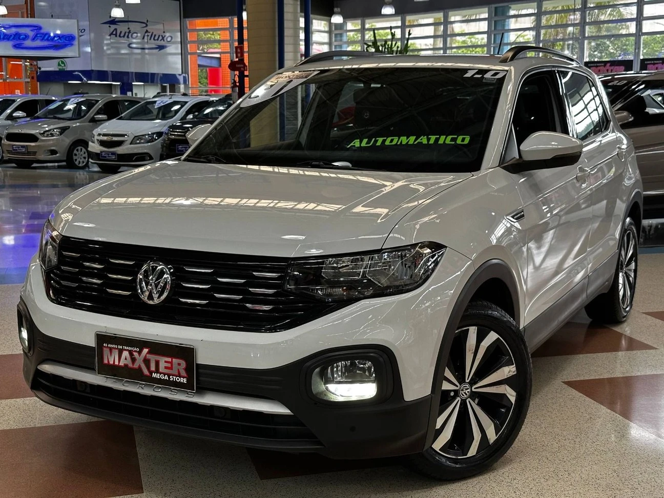 VOLKSWAGEN T-CROSS