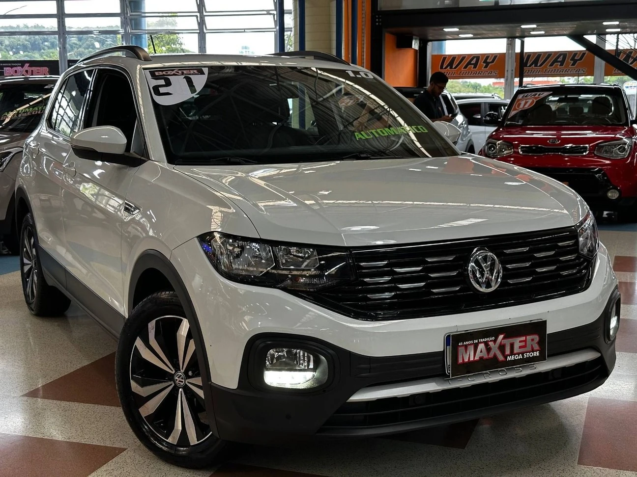 VOLKSWAGEN T-CROSS
