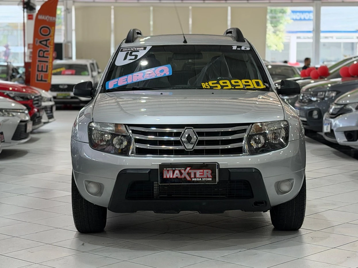 RENAULT DUSTER