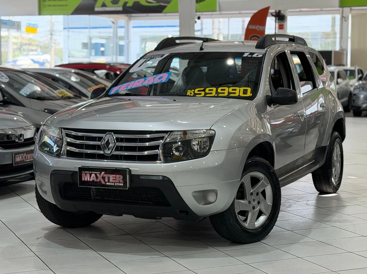 RENAULT DUSTER