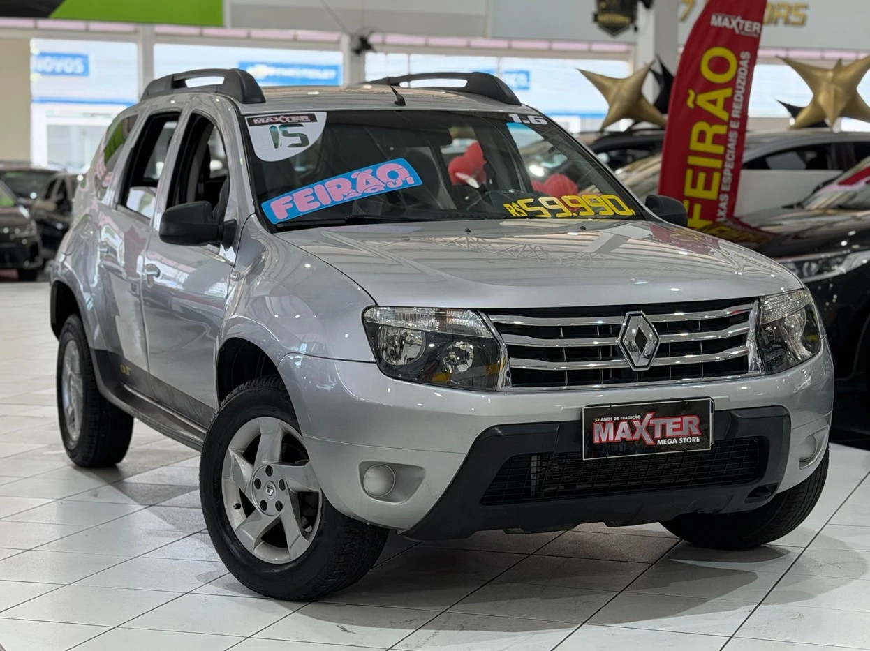 RENAULT DUSTER