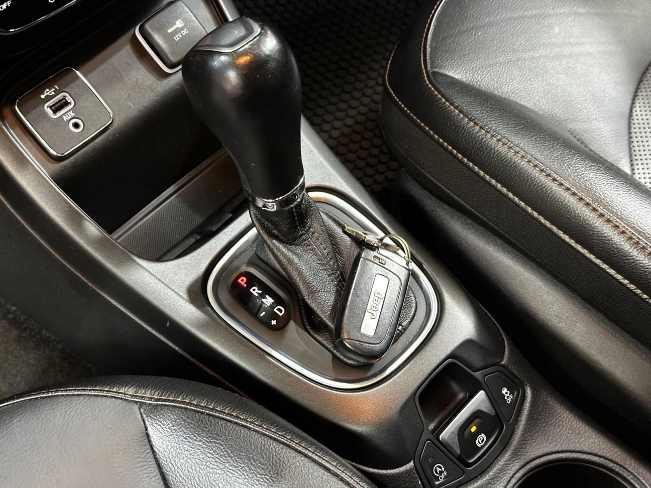JEEP COMPASS