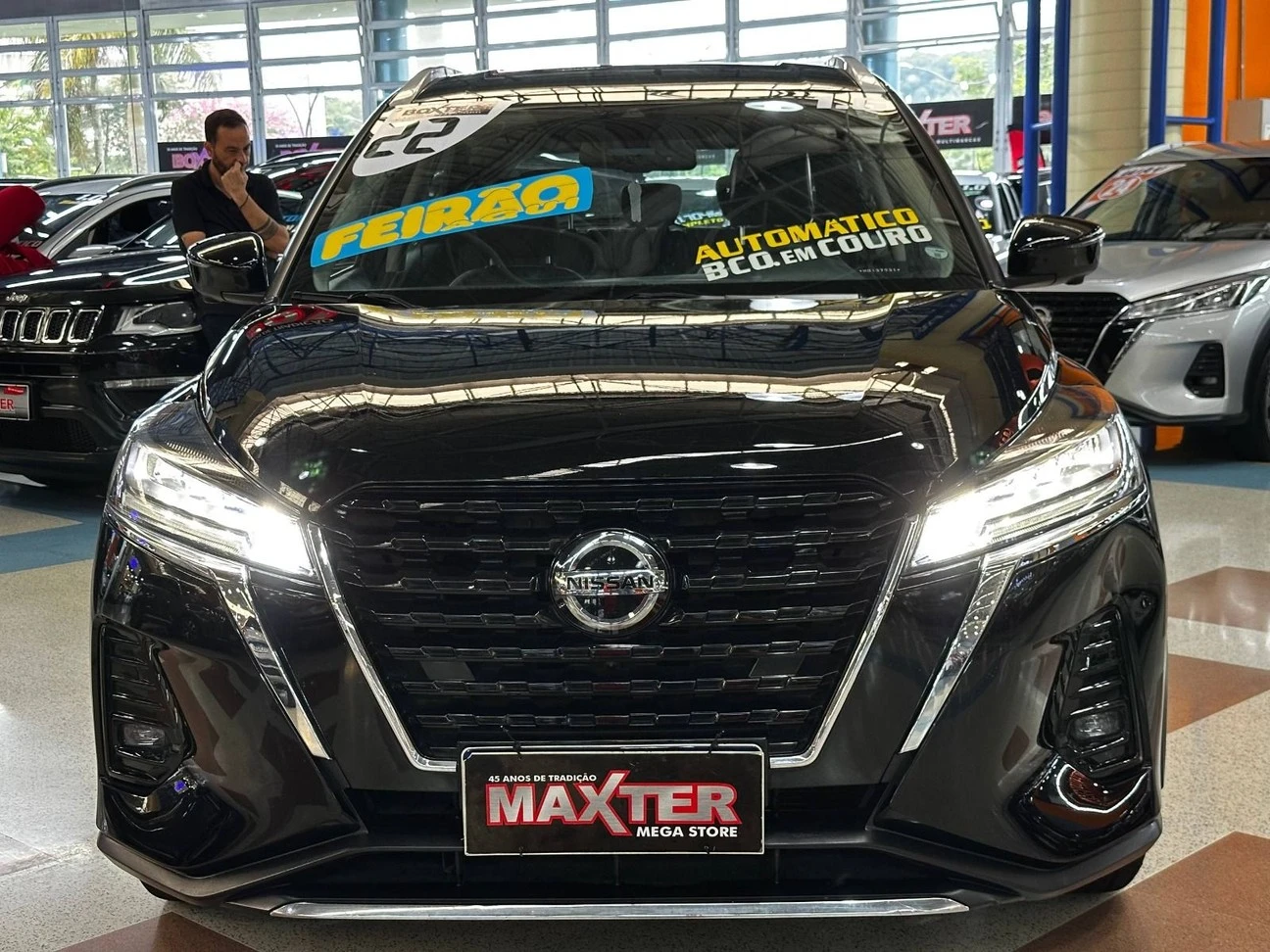 NISSAN KICKS