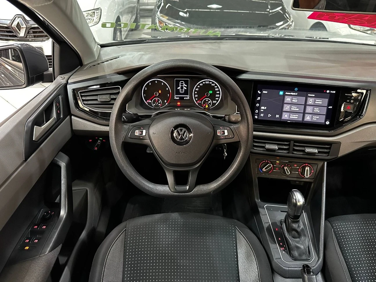 VOLKSWAGEN VIRTUS