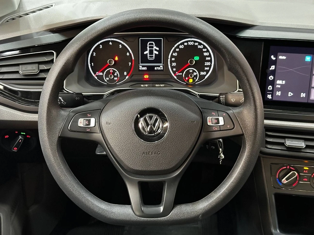 VOLKSWAGEN VIRTUS