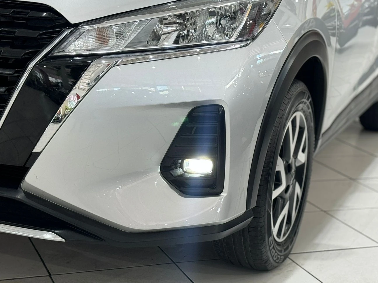 NISSAN KICKS