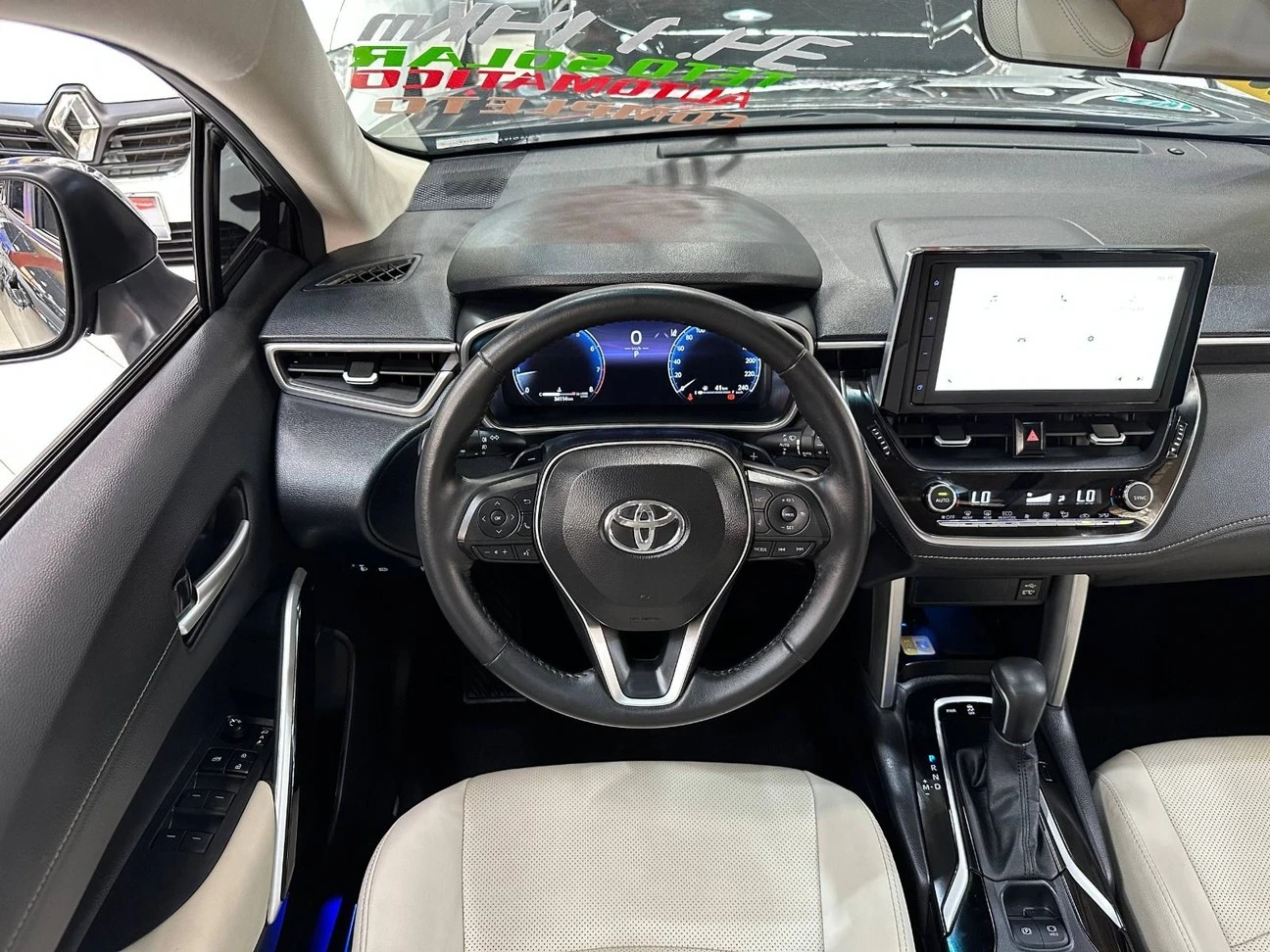 TOYOTA COROLLA CROSS